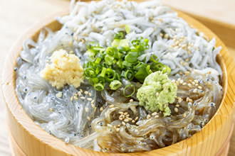 駿河湾しらす3色丼