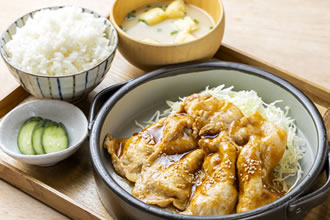 静岡県産白糸ポーク 生姜焼き定食