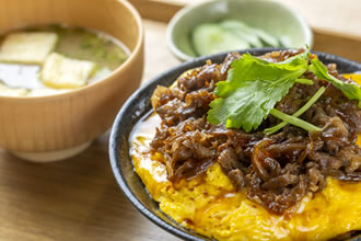 夢咲牛 とろたま牛丼